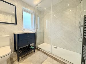 Photo 1- click for photo gallery